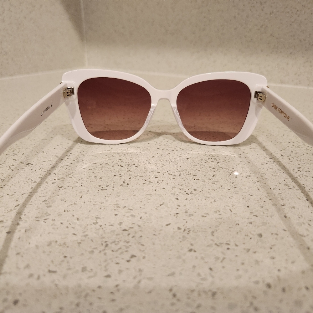 Anne Fontaine Allison Sunglasses - Picture 3 of 10
